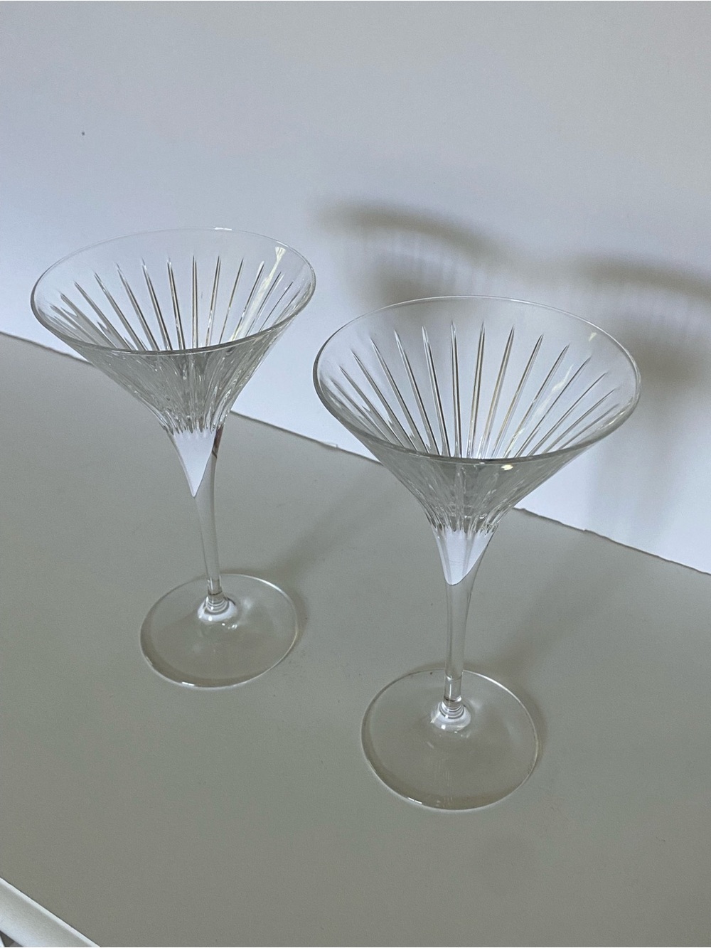 Vintage Martini Glasses Crystal Set Of 2 Starburst Lines Cosmopolitans Cosmo EUC